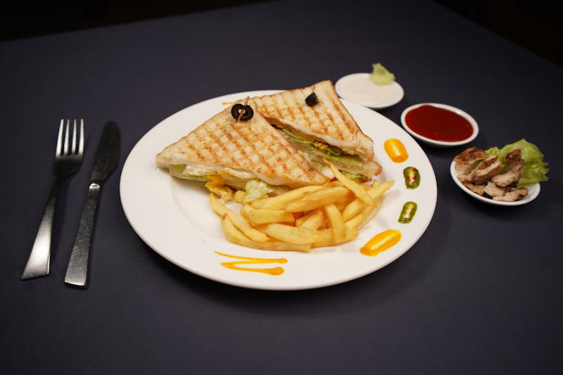 Grilled Chicken Club